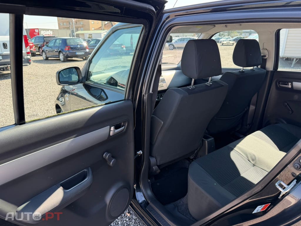 Suzuki Swift 1.3 DDiS GL