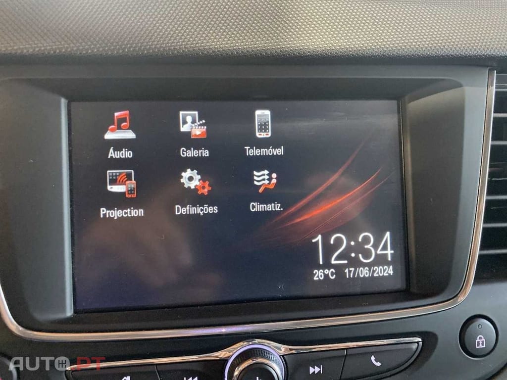 Opel Crossland  1.2 T Design Tech