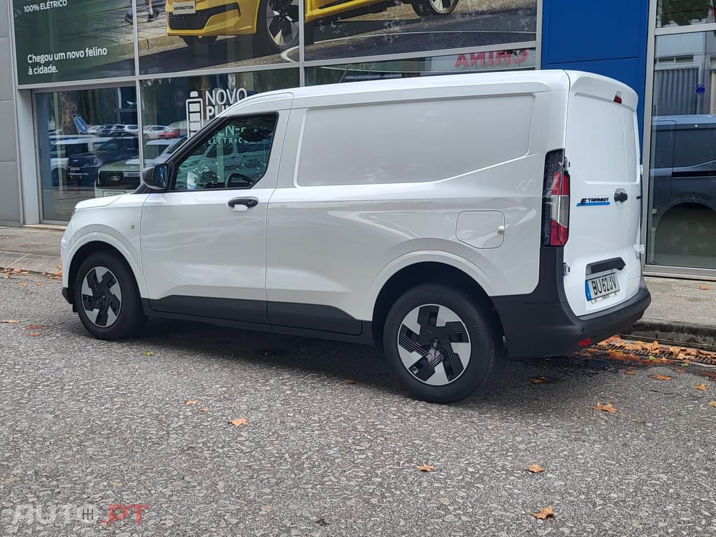 Ford Courier TRANSIT COURIER VAN TREND N1 BEV 100KW (136CV)