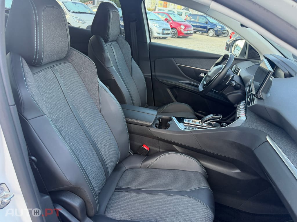 Peugeot 3008 1.6 Hybrid GT Line e-EAT8