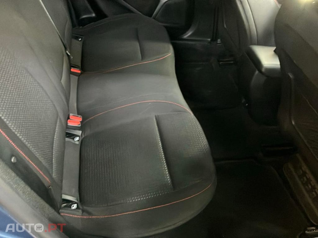 Ford Focus 1.0 EcoBoost MHEV ST-Line