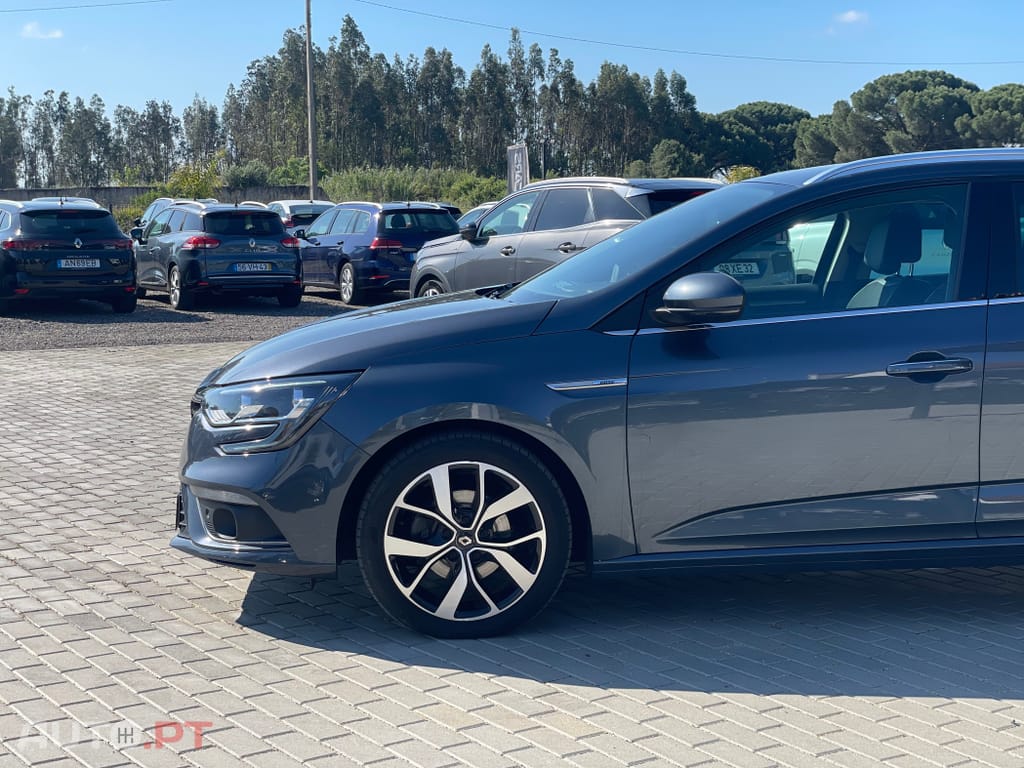 Renault Mégane Sport Tourer 1.5 Blue dCi Bose Edition