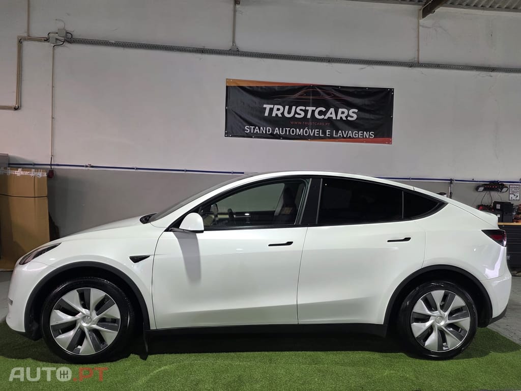Tesla Model Y Long Range Tração Integral