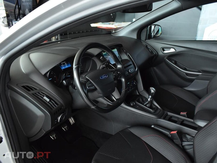 Ford Focus 1.5 TDCi ST-Line