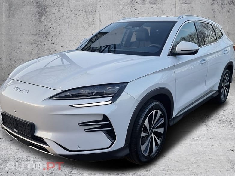 BYD Seal U 87 kw DESIGN NOVO 10 KM