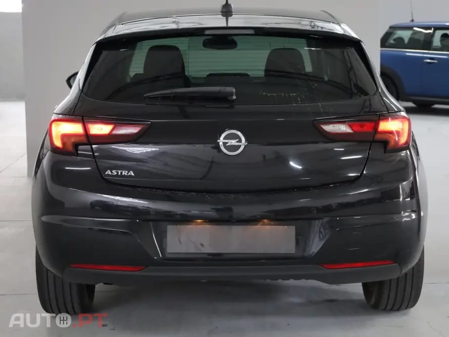 Opel Astra 1.7 CDTI Executive Start/Stop