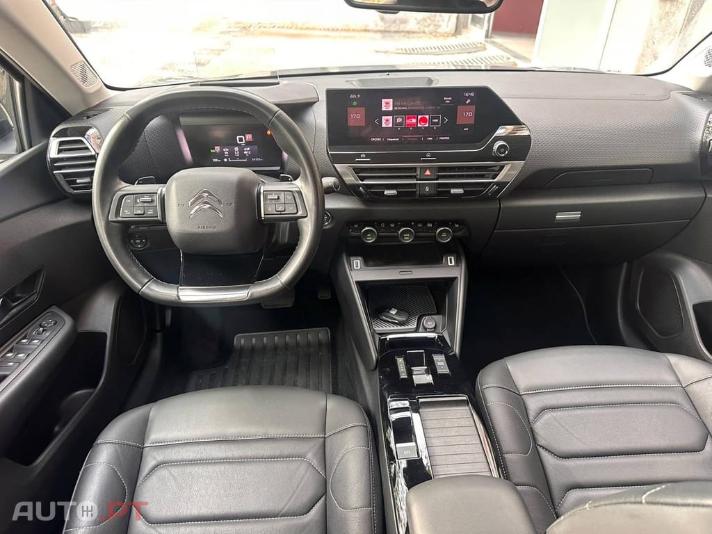 Citroen C4 X 1.5 BlueHDi Shine Pack EAT8