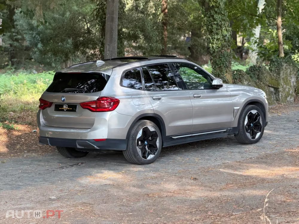 BMW iX3 M Sport Impressive