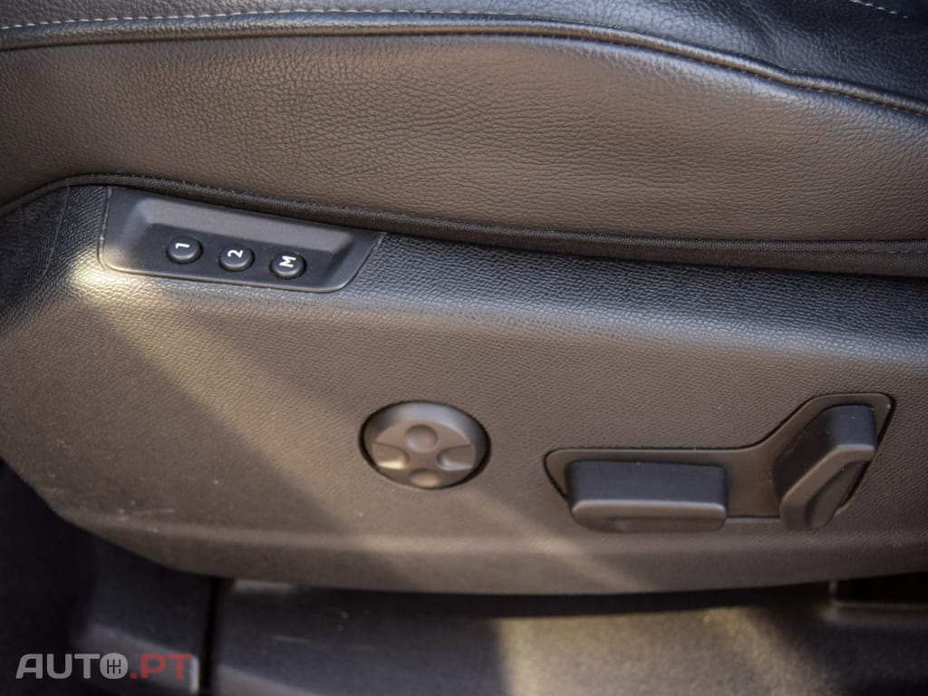 DS DS7 Crossback E-Tense SE Ligne Noire EAT8