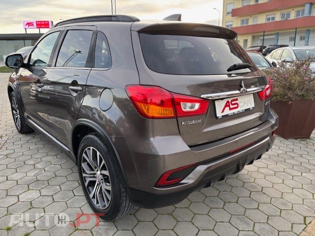 Mitsubishi ASX 1.6 DI-D Instyle Connect Edition