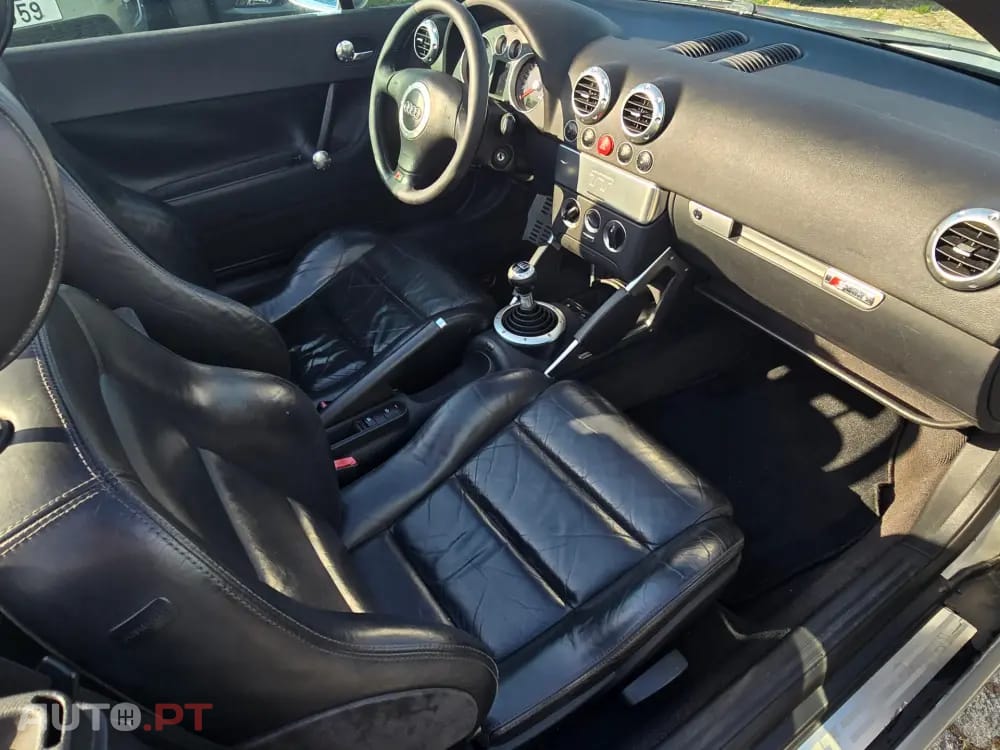 Audi TT 1.8 T S-line