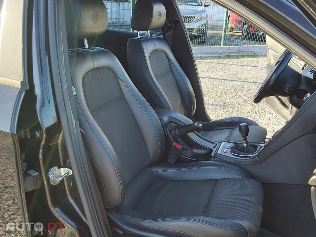 Alfa Romeo 159 Sportwagon 2.0 JTDm Distinctive P.Sport+