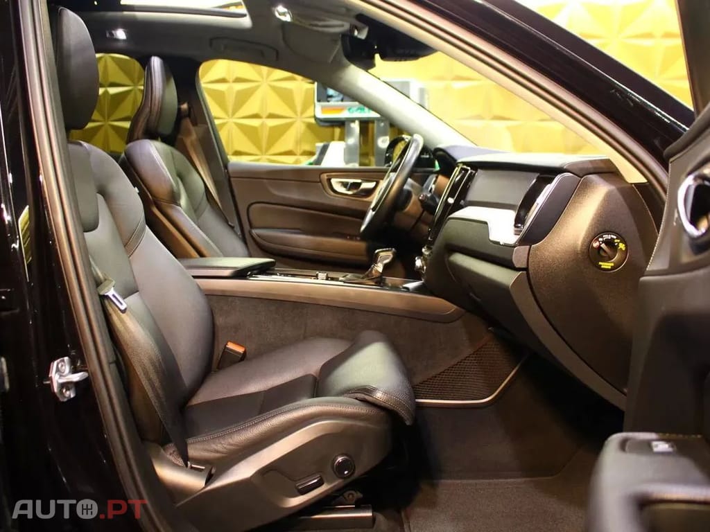 Volvo XC60 D4 Geartronic Momentum