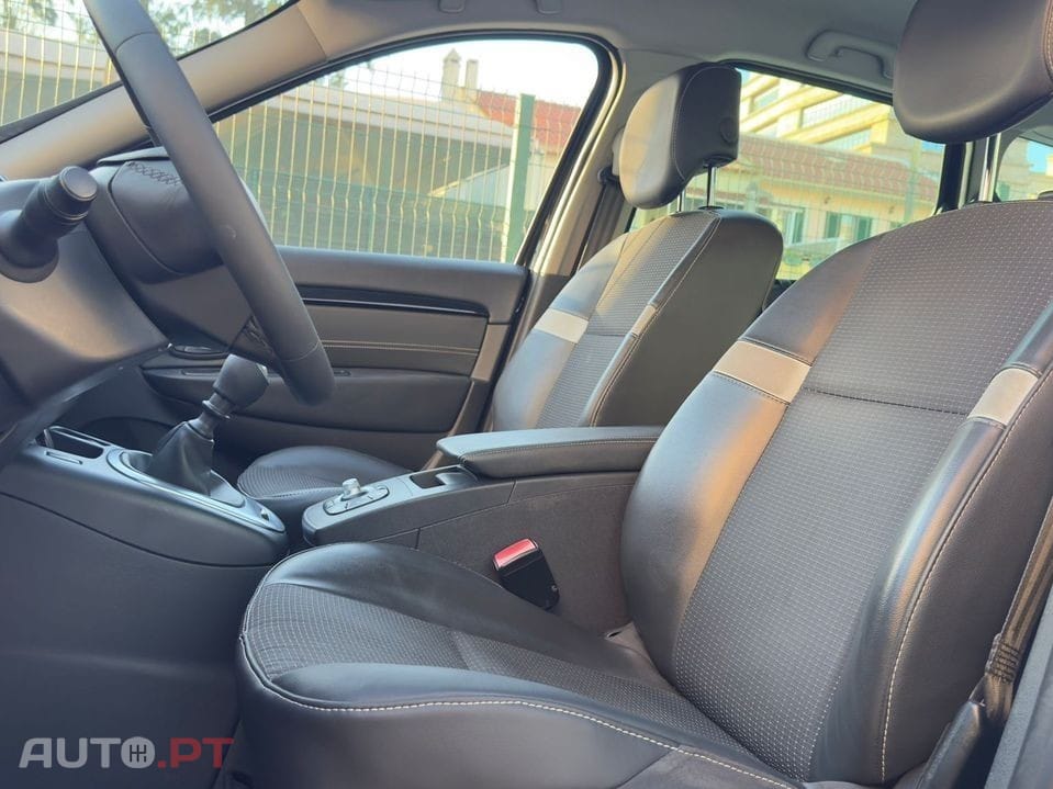 Renault Grand Scénic 1.5 dCi Dynamique S 7L