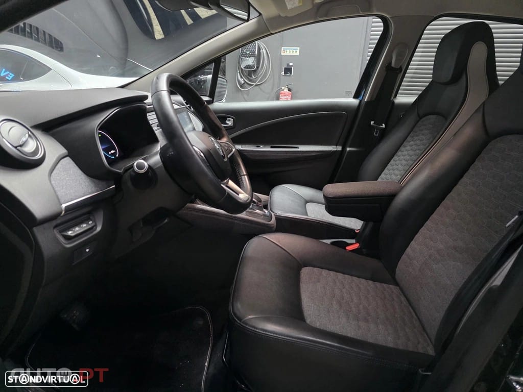 Renault Zoe (c/ Bateria) EV50 135hp Techno