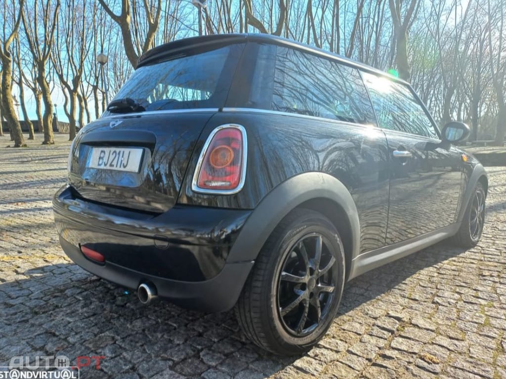 MINI Cooper One