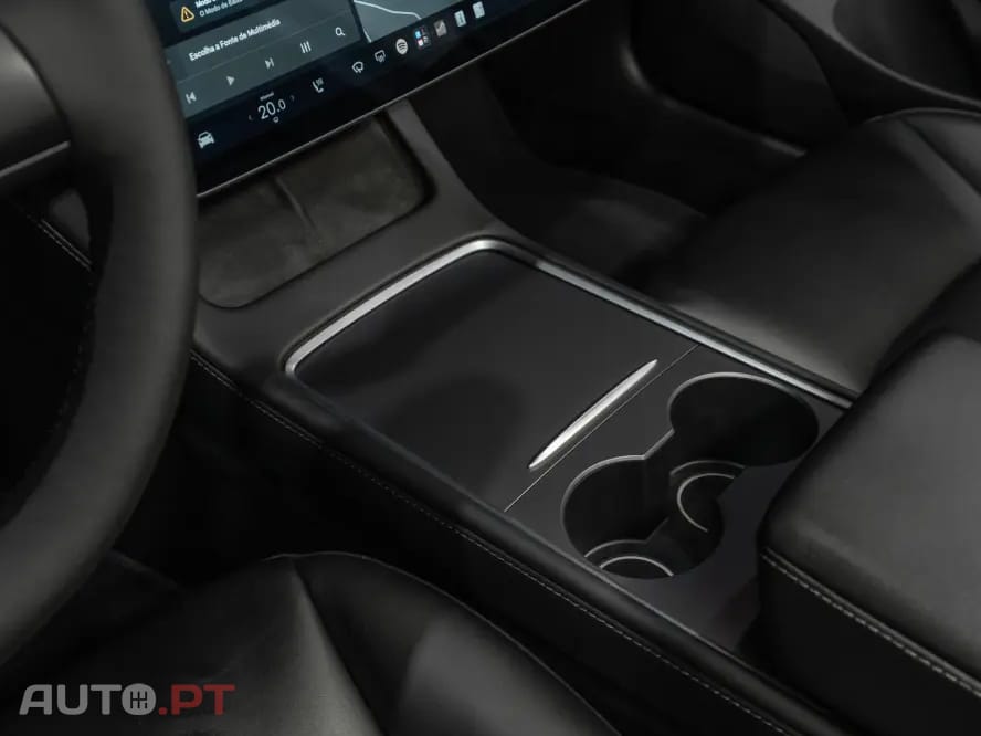 Tesla Model 3 Standard Range Plus RWD