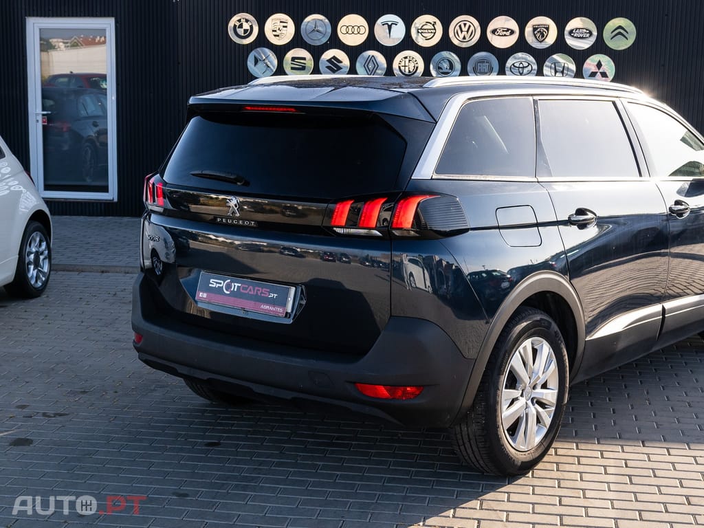 Peugeot 5008 1.5 BlueHDi Active