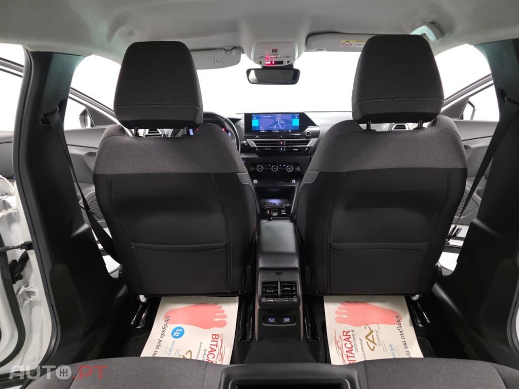 Citroën e-C4 50 kWh Shine — fotografia 87