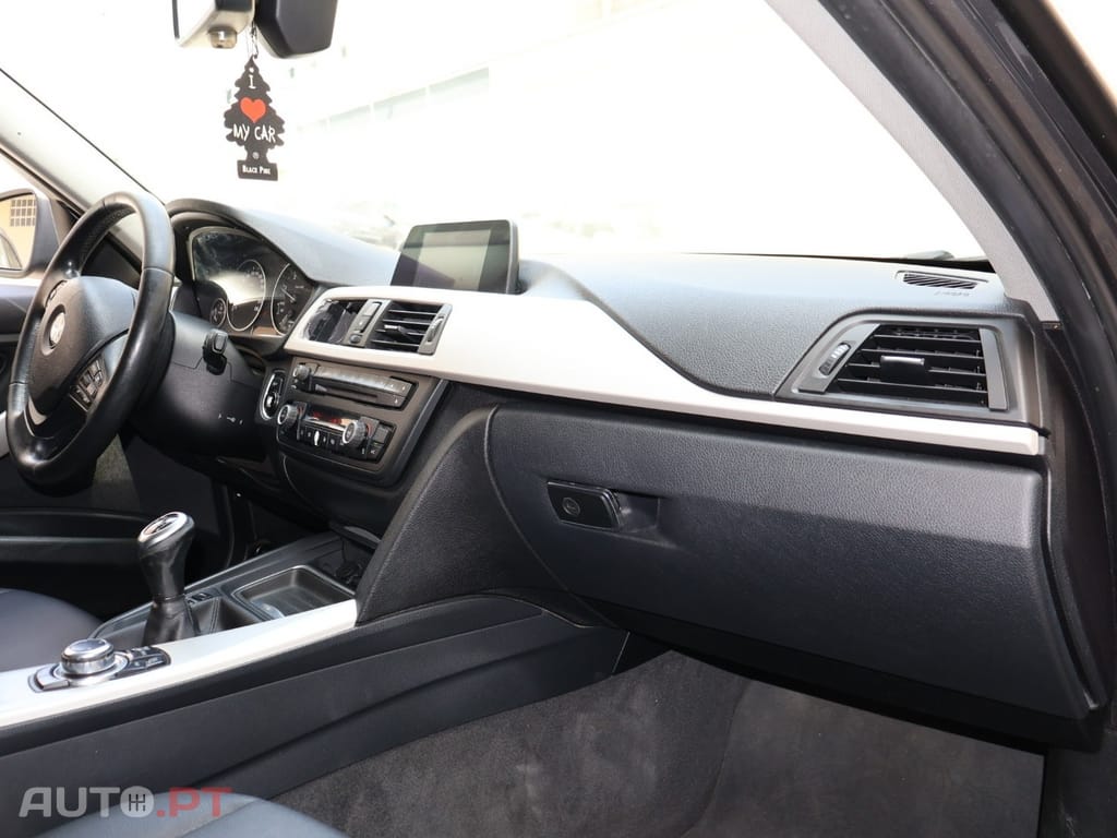 BMW 318 d