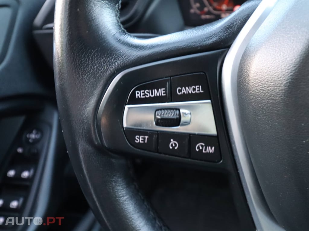BMW 118 i Aut. Sport Line