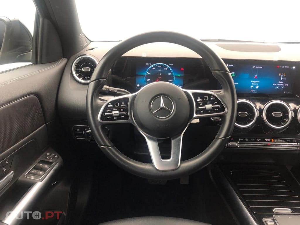 Mercedes-Benz GLA 200 Progressive