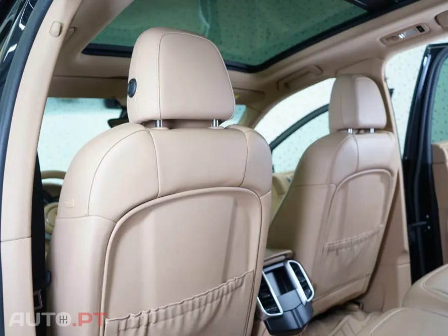 Porsche Cayenne 3.0 V6