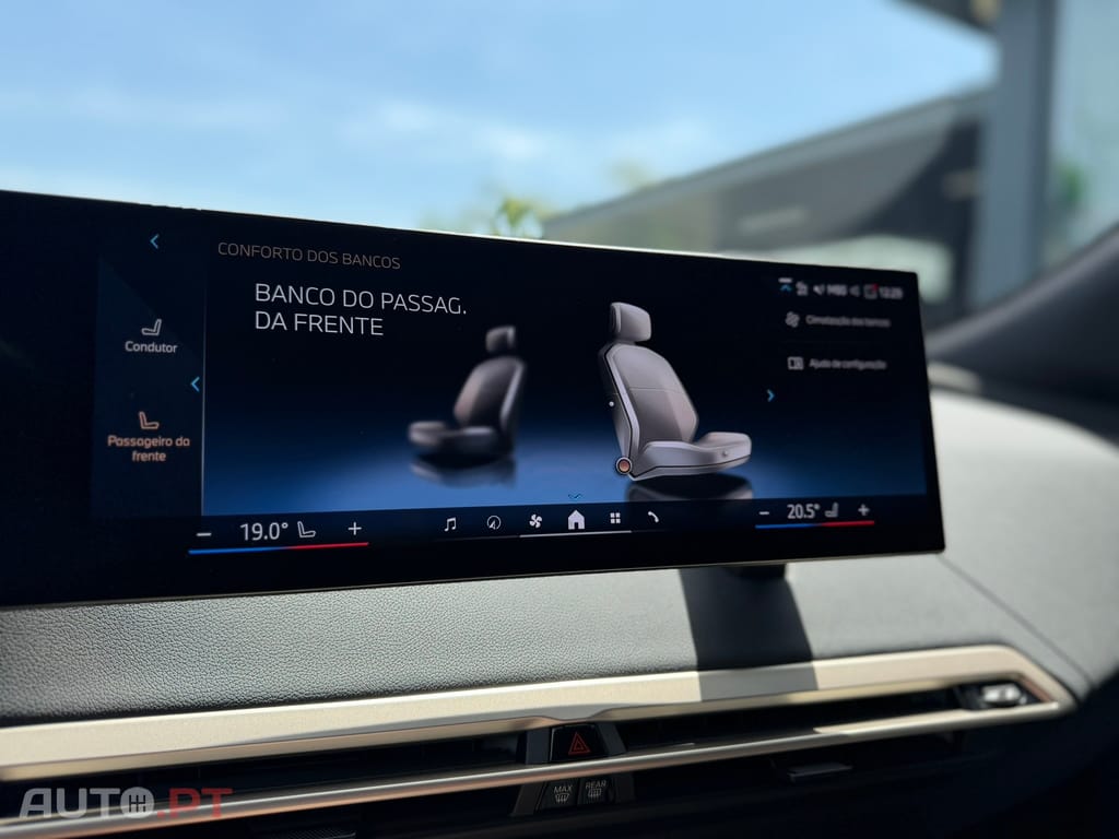 BMW iX xDrive 40 Pack Desportivo