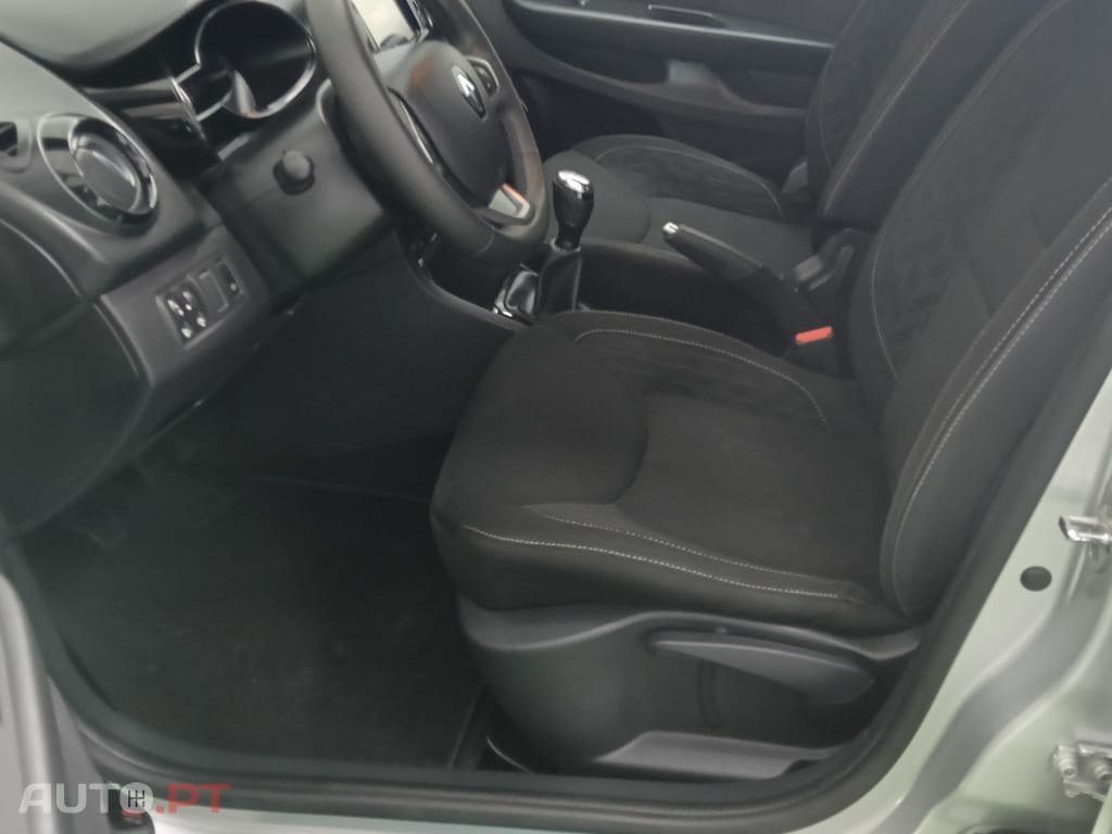 Renault Clio Sport Tourer 0.9 TCe Limited Edition