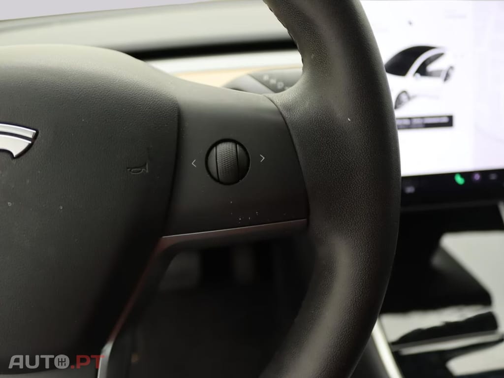 Tesla Model 3 Long-Range AWD I.V.A DEDUTÍVEL