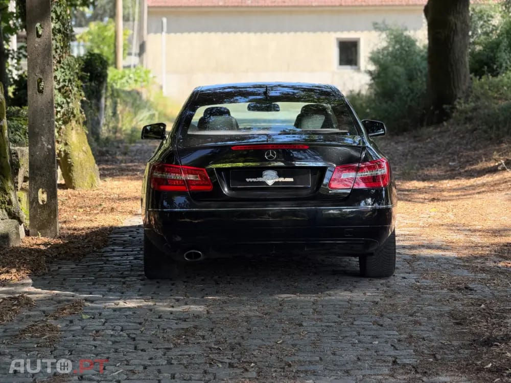 Mercedes-Benz E 220 (BlueTEC) d 9G-TRONIC