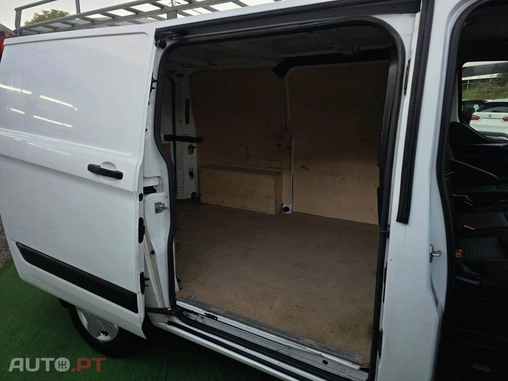 Ford Transit CUSTOM FOURGON 280 L1H1 2.0 ECOBLUE 105 TREND BUSINESS