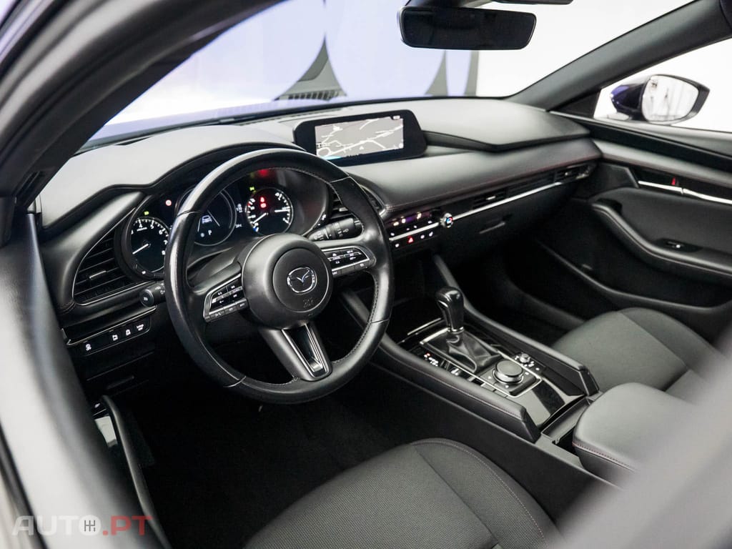 Mazda 3 2.0 e-Skyactiv-G Homura AT