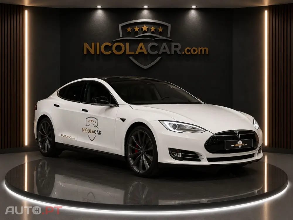 Tesla Model S 90D