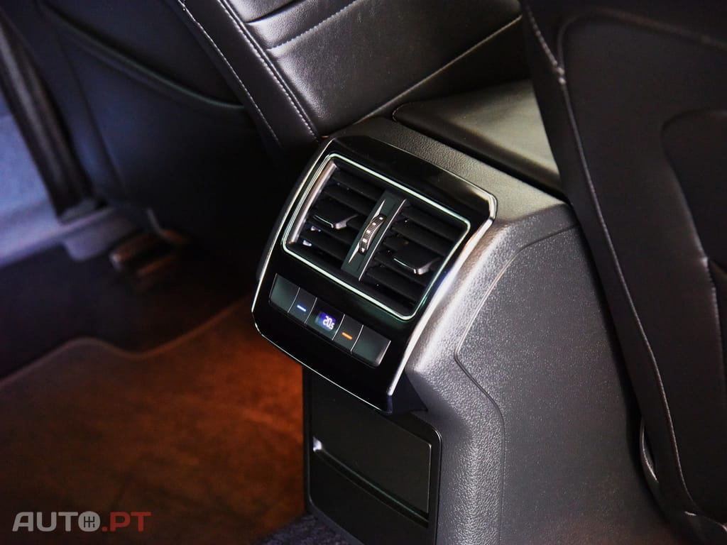 Skoda Superb 2.0 TDI Style