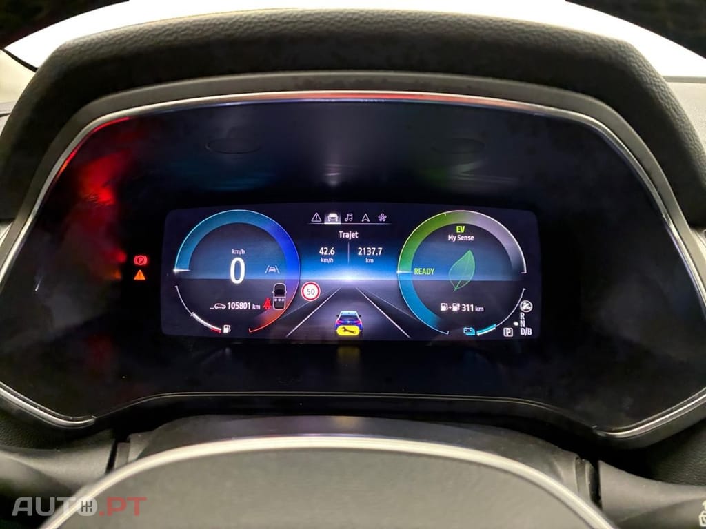 Renault Captur 1.6 E-Tech Plug-In Intens