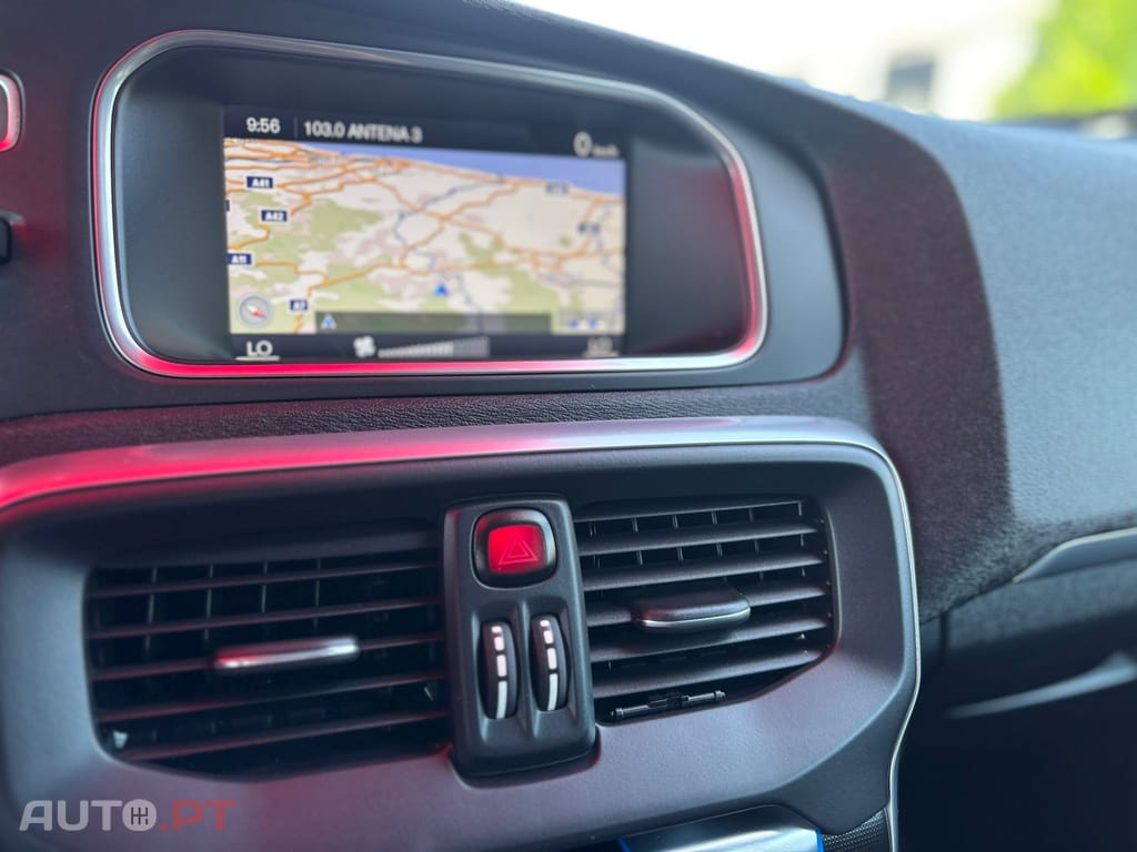Volvo V40 1.6 D2 R-Design
