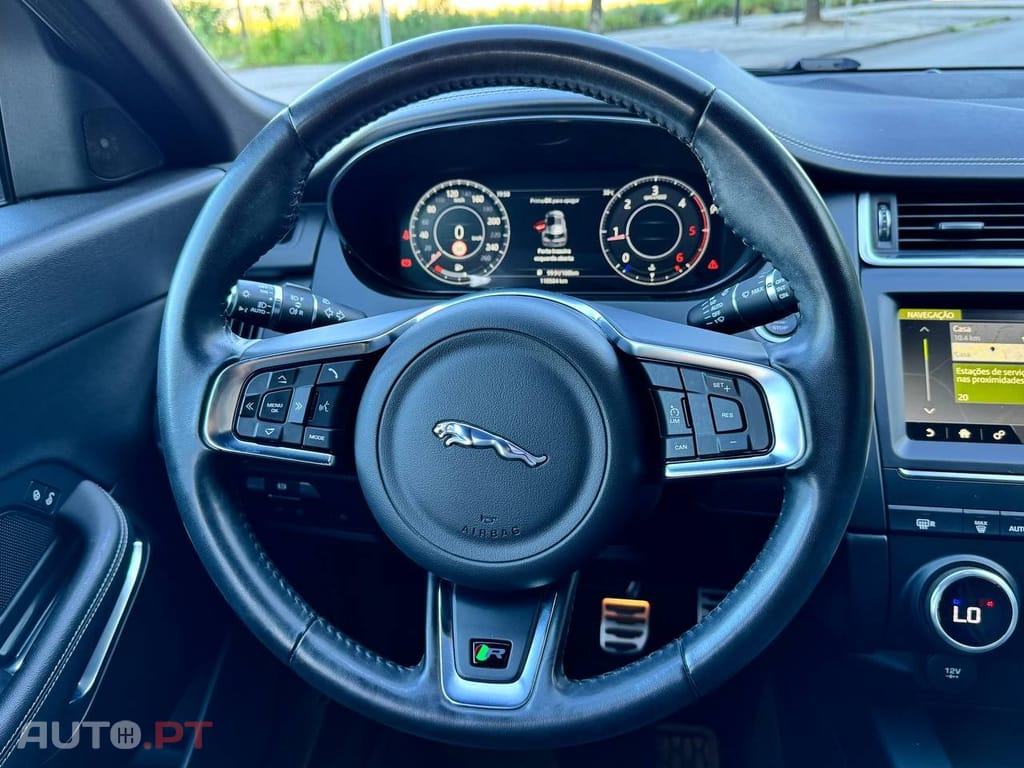 Jaguar E-Pace 2.0 i4D R-Dynamic