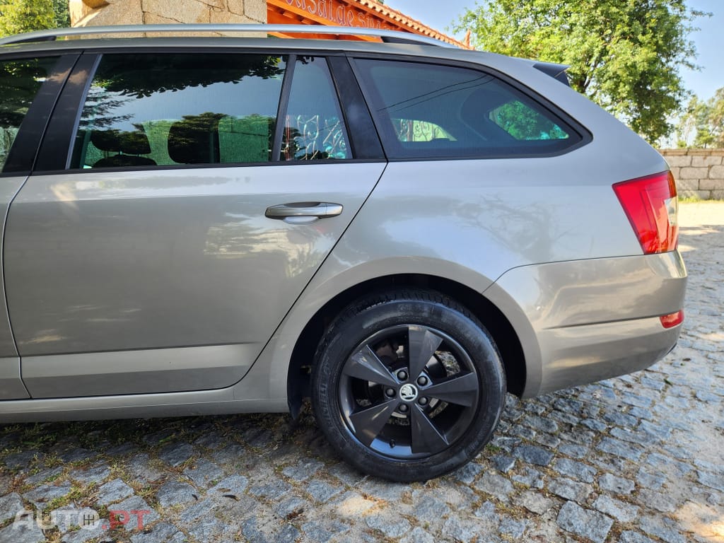 Skoda Octavia Break 1.6 TDi Style