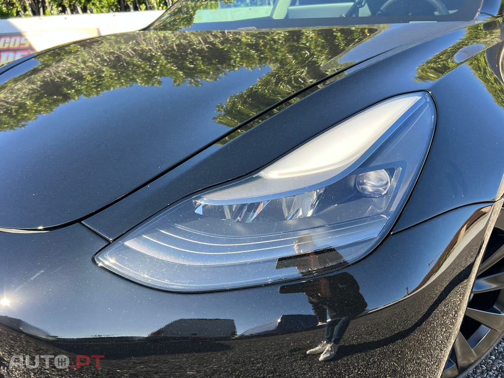 Tesla Model 3 Long-Range Dual Motor AWD