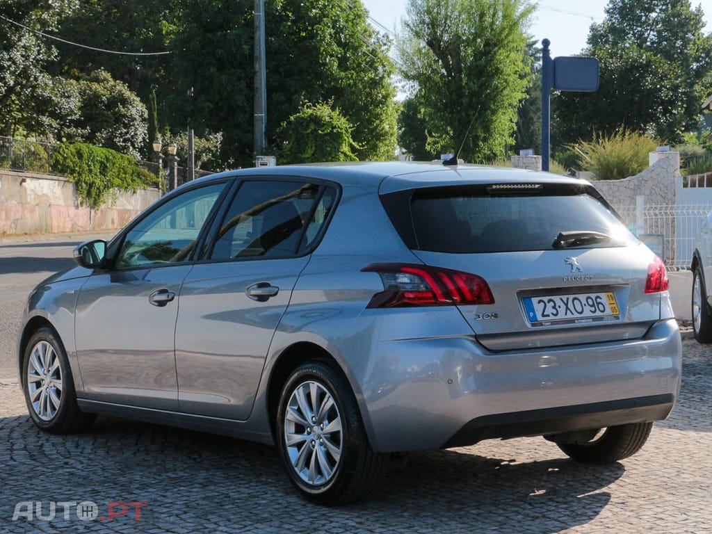Peugeot 308 1.5 BlueHDi Style