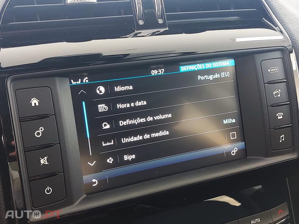 Jaguar XE 2.0 D Prestige