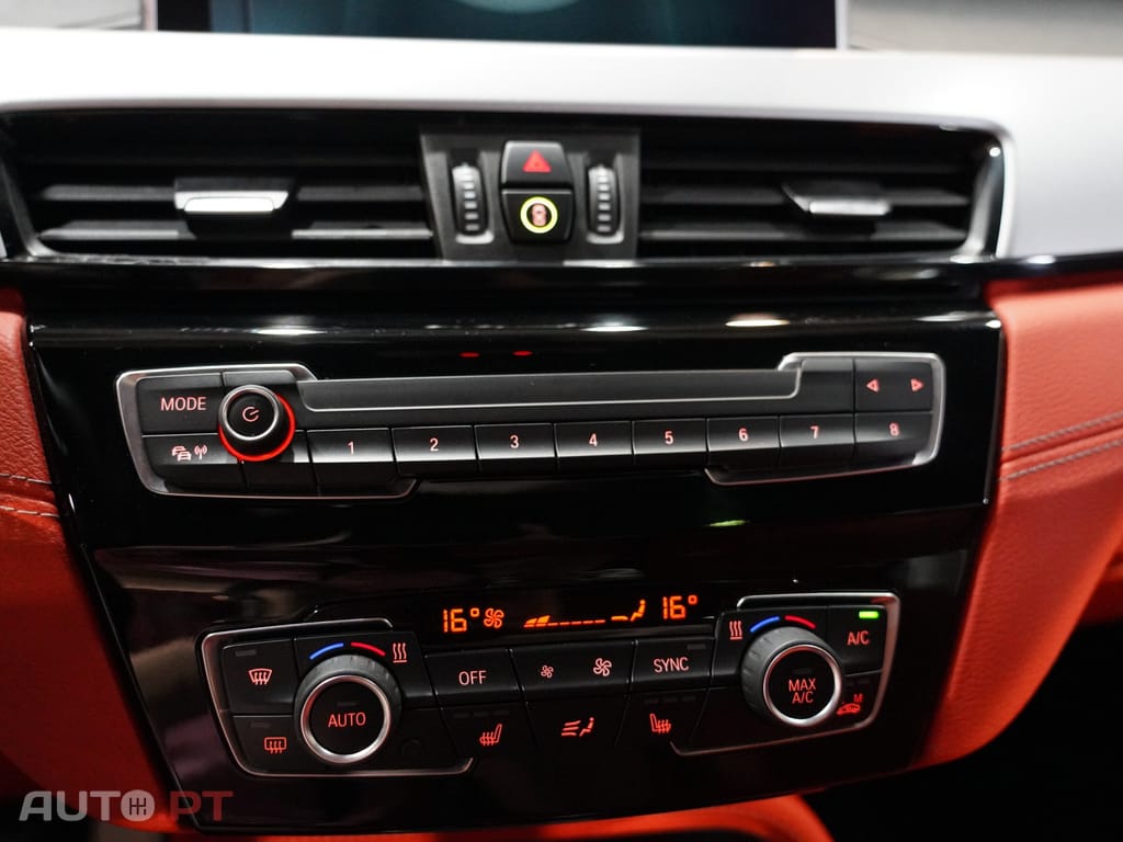 BMW X2 18 i sDrive Advantage