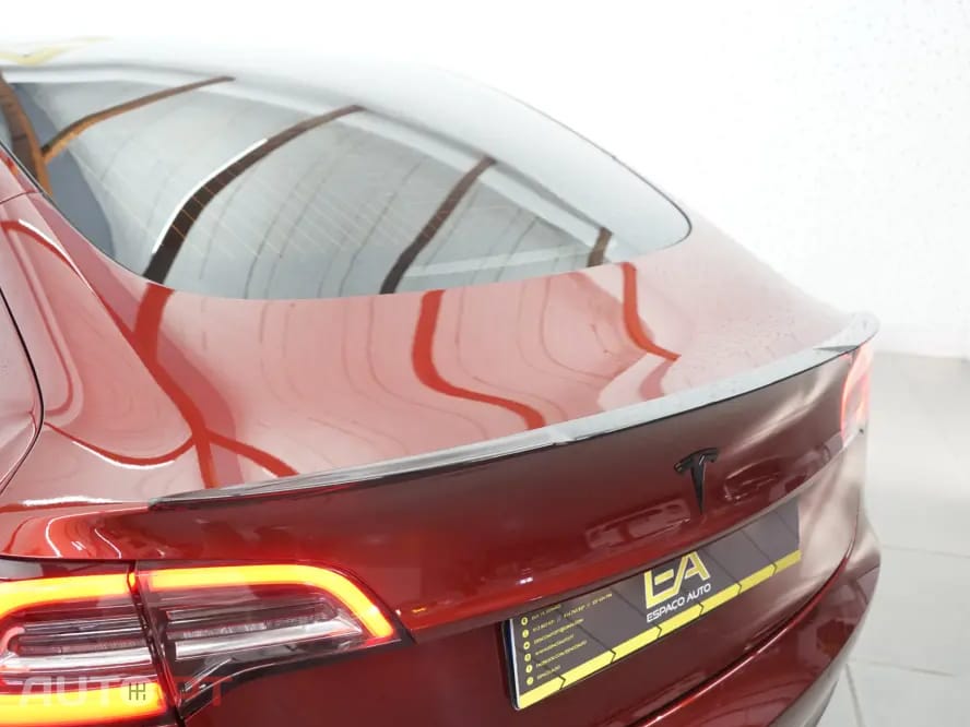 Tesla Model 3 Long Range AWD Dual Motor