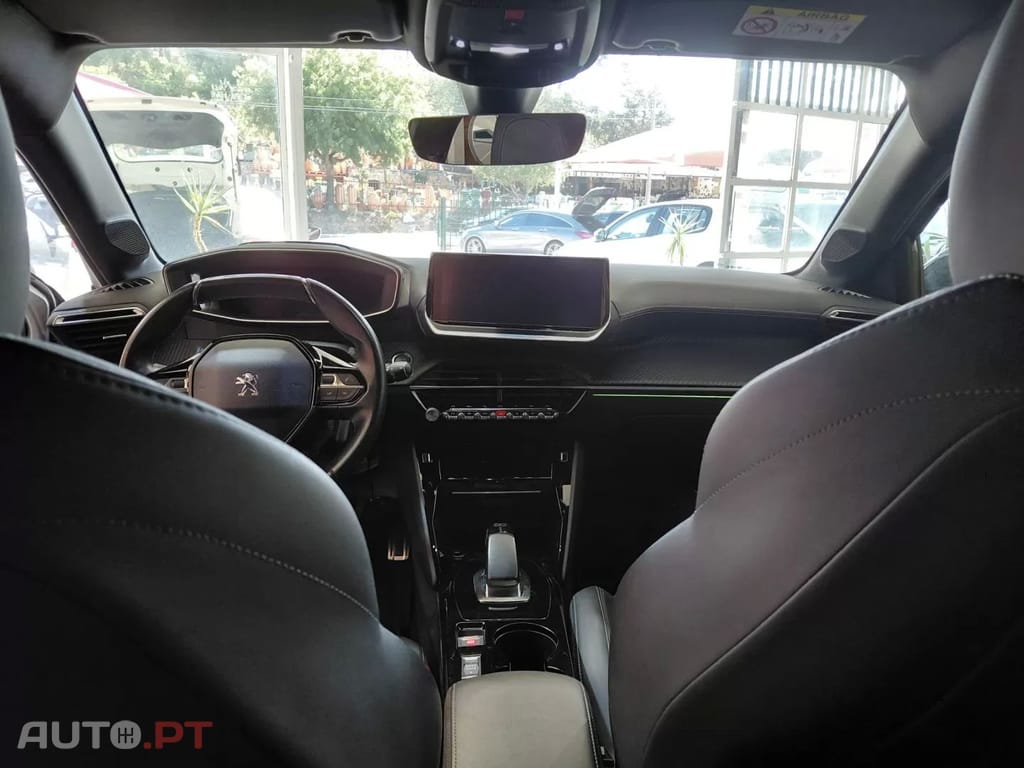 Peugeot E-208 50 kWh GT Line