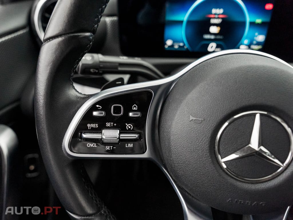 Mercedes-Benz A 250 e Style Plus