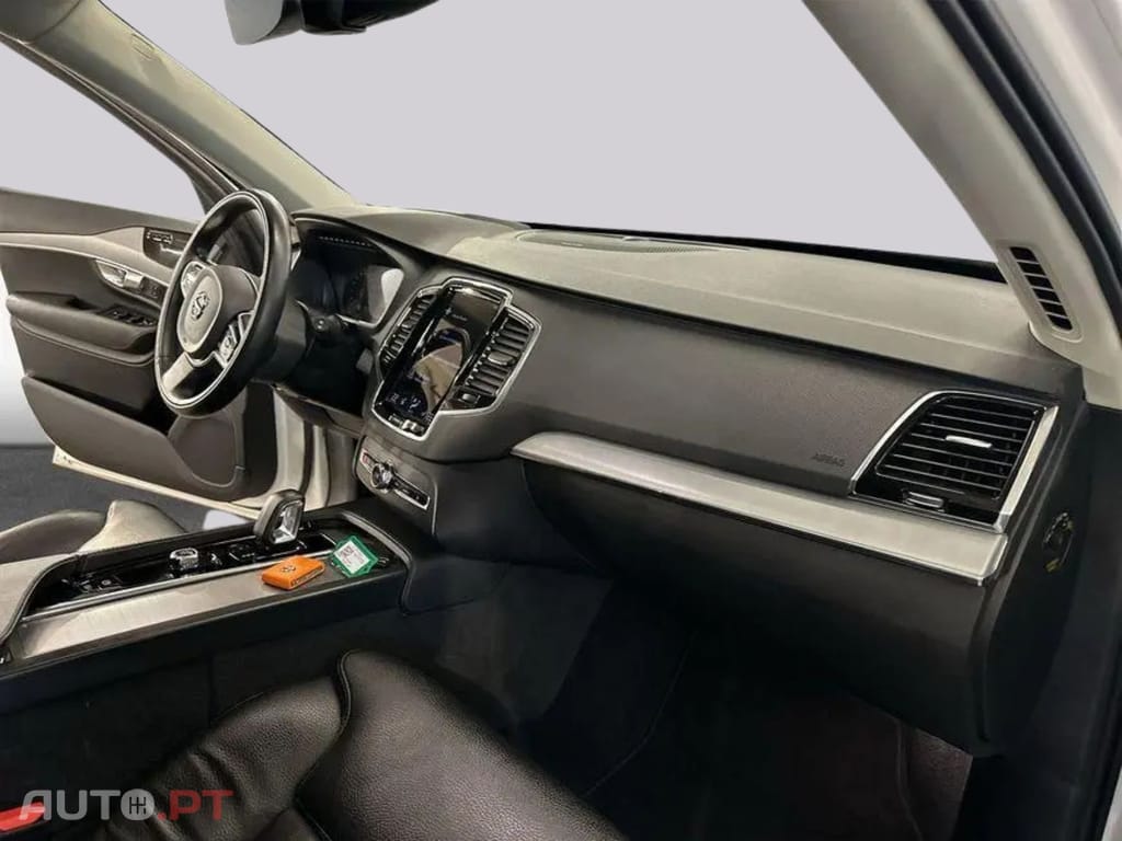 Volvo XC90 I.V.A DEDUTÍVEL T8 AWD