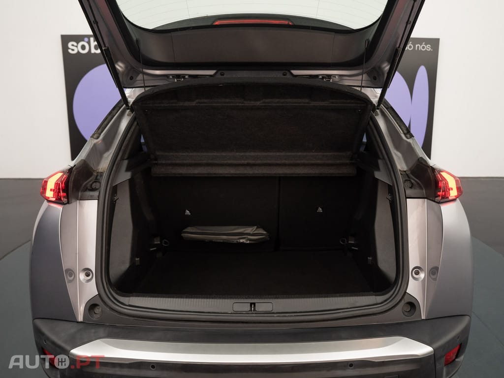 Peugeot 2008 1.2 PureTech Active Pack