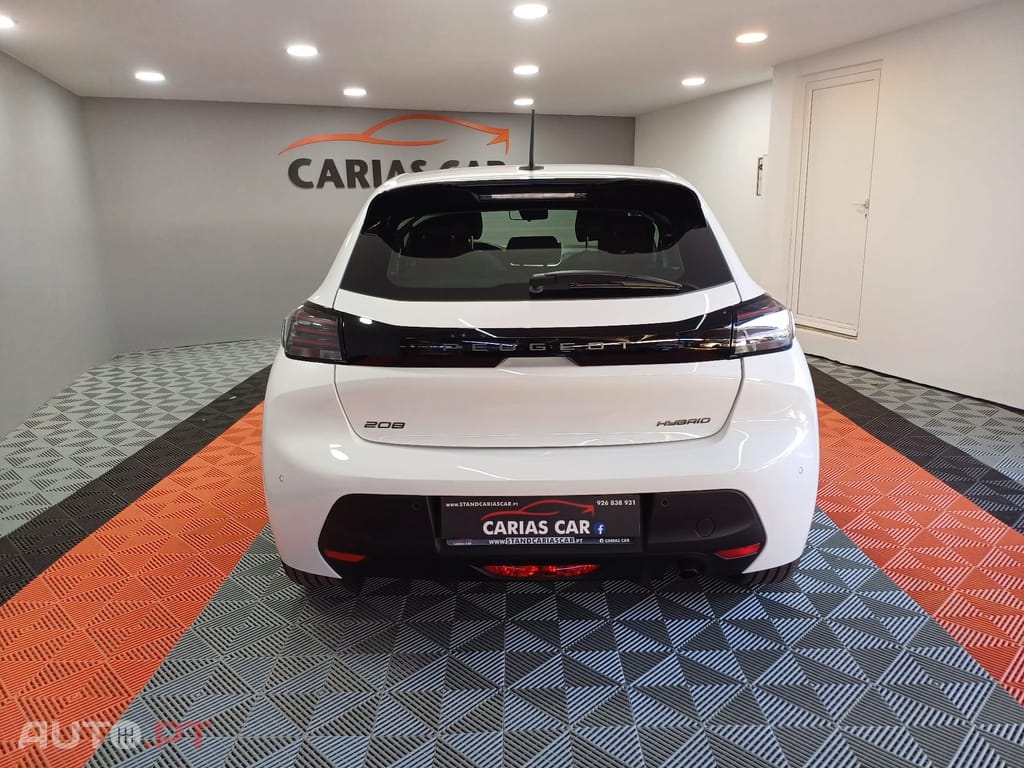 Peugeot 208 1.2 Hybrid Allure e-DCS6