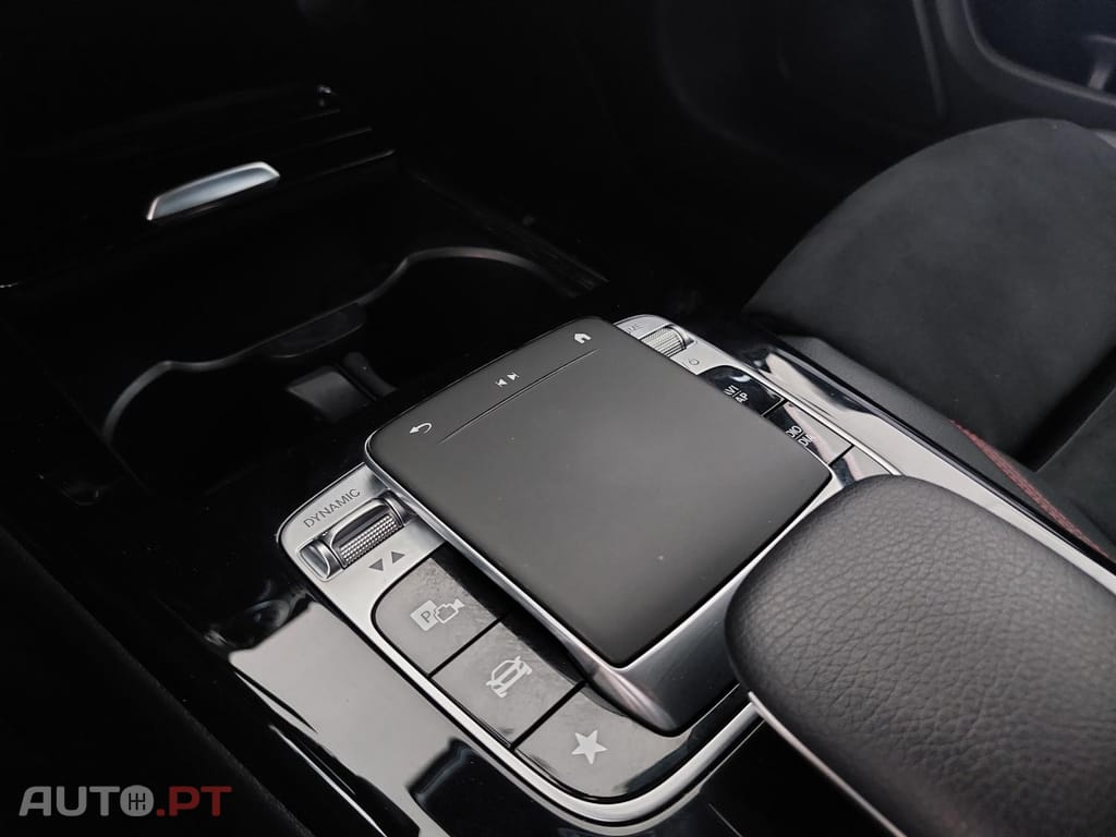 Mercedes-Benz CLA 200 Shooting Brake AMG Line Aut.